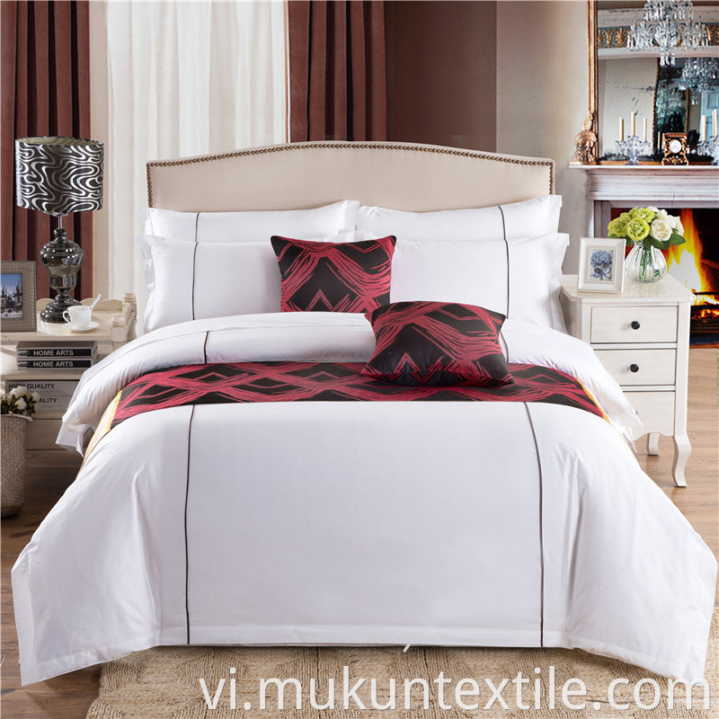 Hotel bed linen (9)